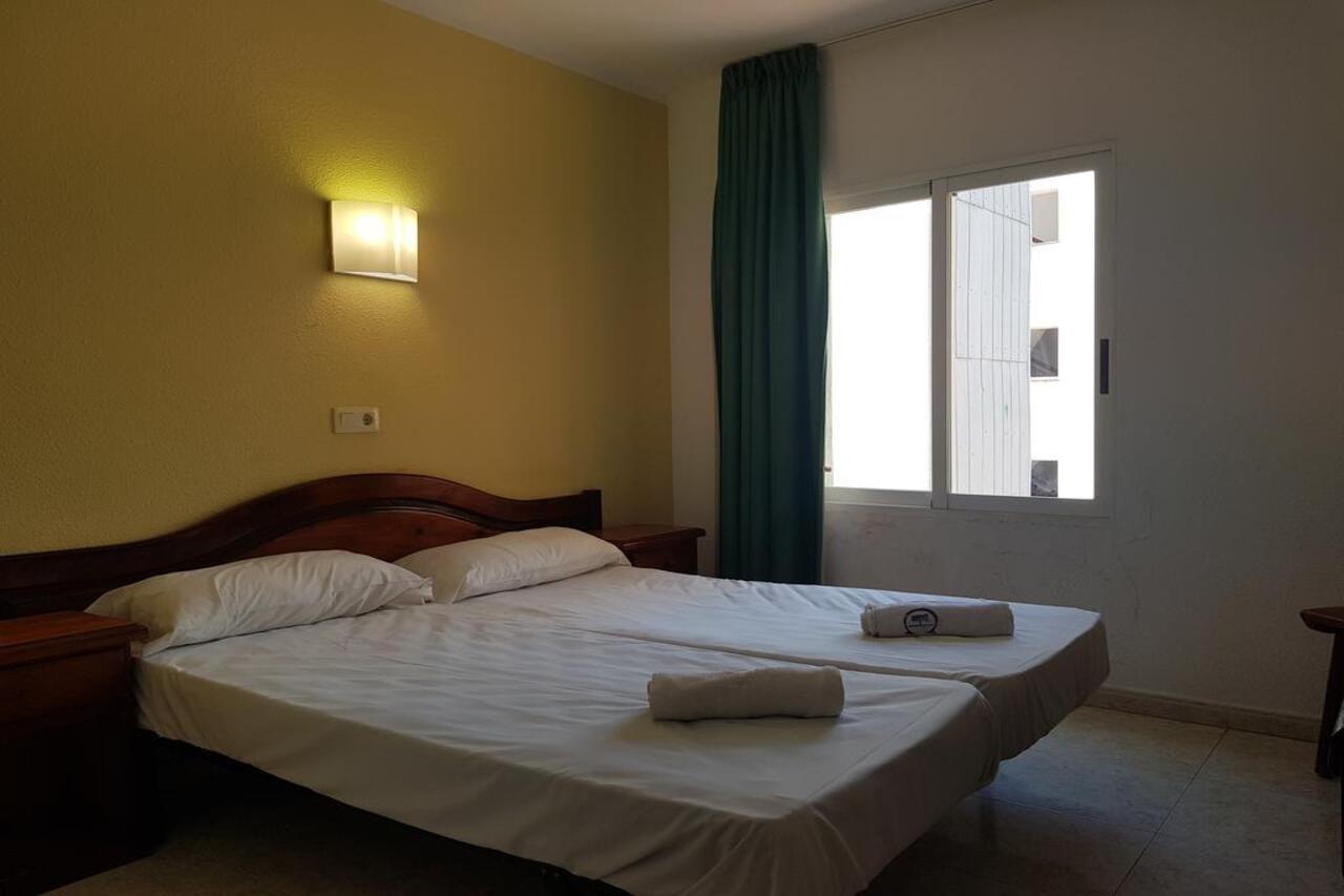 Castella Aparthotel *